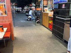 -阿皇仔烧鹅烧鸭(金山湖店)