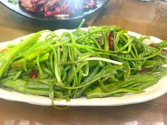 -隔壁老王·家常云南菜(花巷店)