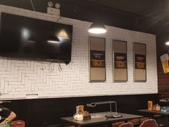 大堂-長壹旋转烤吧 农家鸡火锅