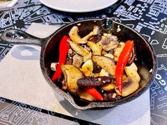 橄榄油香煎蘑菇-TIAGO HOME KITCHEN(朝阳大悦城店)