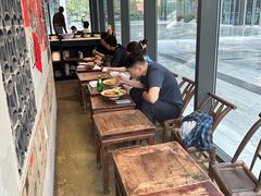 -方铲铲·成都板凳面(滨江银泰店)