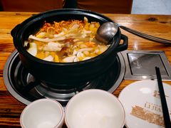 -菌之家·专业纯野生菌火锅·特色炒菌