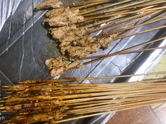 -勃利地摊·勃立小串烧烤