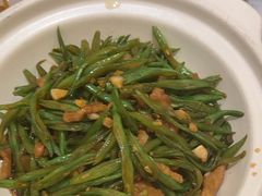 -小菜园新徽菜(宜兴八佰伴店)