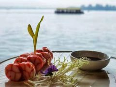网红蟹柳卷-柳莺湖上·湖景餐厅·江南菜(西湖店)