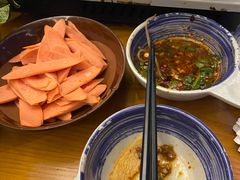 -包整·丝娃娃(一览甲秀楼风景店)