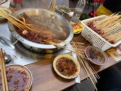 -拈签一笑黄牛肉辣卤串串