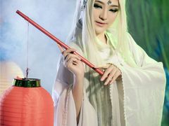 白狐-九月鹰飞汉服摄影工作室