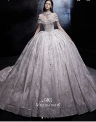 -MISS MIA 婚纱品牌馆