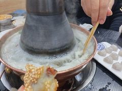 -楼外楼大刀肉传统火锅(西安大路店)