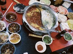 -储奇门鳝鱼火锅(总店)