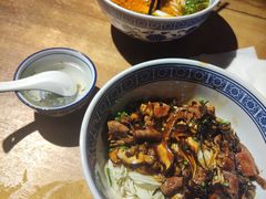 -沪西老弄堂面馆(定西路店)