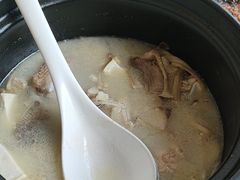 -洪平血旺椒麻鸡雅鱼饭店(熊猫大道店)