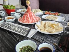 肥牛-云中捞高空旋转餐厅(商茂世纪广场店)