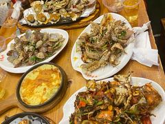 -老东镇啤酒屋海鲜加工·蒸汽海鲜·海鲜烧烤(台东店)