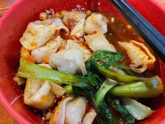 -爆炸头阿姨小四川正宗川味小吃(无任何分店)