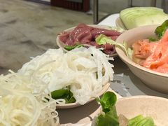 -朱氏胖子烂火锅(洪崖洞店)