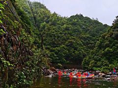 -安吉龙王山峡谷漂流