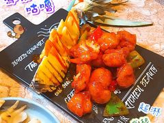 鳳梨咕嚕-唐宫小聚(荃湾荃新天地店)