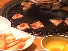 -唯成•韩国炭火烤肉 유성고기