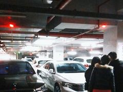 -华润时代广场·停车场