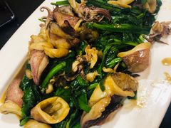 -老东镇啤酒屋海鲜加工·蒸汽海鲜·海鲜烧烤(台东店)