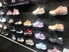-NIKE武汉品牌体验店