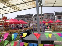 -小鱼草莓采摘园农家乐·小鱼餐厅