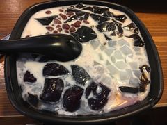 -暖食光·台式家庭餐厅·生日主题店(万达店)