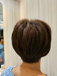 -HAIR CORNER