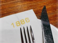 -1886德国汽车餐厅(外滩十六铺码头店)