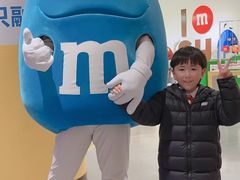 -m豆巧克力世界(上海世茂广场店)