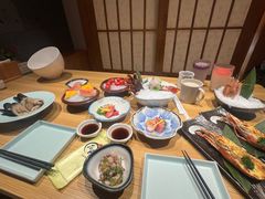 -花和海鲜自助(梅江店)