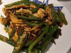 -小菜园新徽菜(芜湖奥特莱斯店)