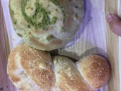 霸气D24榴莲面包-LELECHA乐乐茶(上海五角场万达广场店)