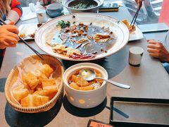 鱼头泡饼-旺顺阁·北京菜·烤鸭(大望路店)