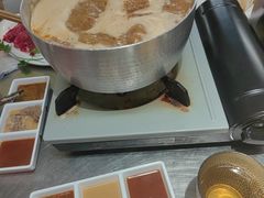 -燃计沙茶皇·香港沙茶火锅(人广旗舰店)