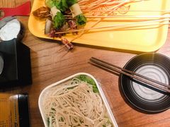 -牛小嫩串串火锅(老国贸总店)