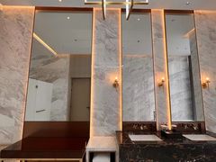 -大连星海皇冠假日酒店