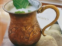 -MADO冰淇淋咖啡馆(淘金店)