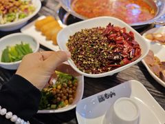 -老船舫·现做活鲜鱼馆(东郊记忆店)