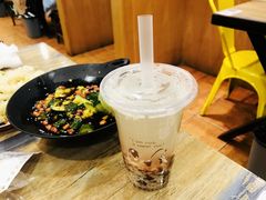 红豆酒酿-嘎嘎鸭下巴·爆辣干锅(明教寺店)