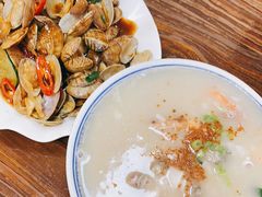 -亚忠小吃店(曾厝垵店)