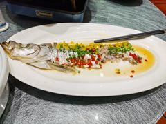 爆腌太湖白水鱼-姜君·千岛湖鱼头馆(浦东大道店)