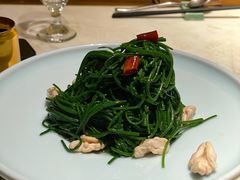 沙葱鲜桃仁-那家小馆•北京菜•烤鸭(中关村店)