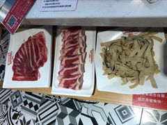 香香小肥牛-虾吃虾涮.虾火锅.肉蟹煲(步步高梅溪新天地店)
