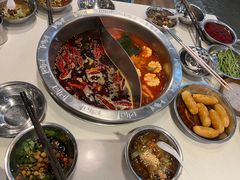 -憨铁匠老火锅(龙岗万科里店)