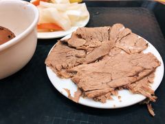-马德元纯汤牛肉面(太奥广场店)