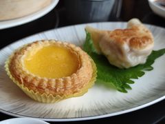 黑椒牛肉锅贴拼怀旧酥皮蛋挞-夏宫中餐厅(静安香格里拉店)