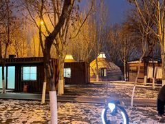 -九十九顶毡房(阜石路店)